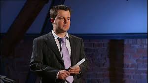 Darren Fenton pitching his product to Shaf Rasul on Dragons’ Den.